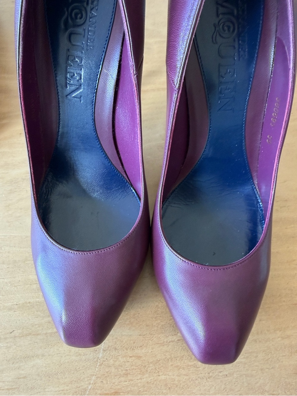 NWOT ALEXANDER MCQUEEN HIGH HEEL STILETTOS PUMPS - Picture 6 of 9